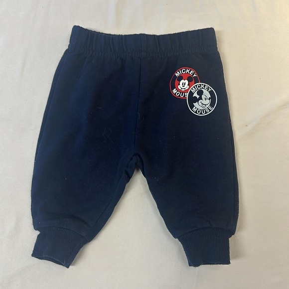 Disney - Mickey Mouse - 2 piece newborn outfit/set. Size 0-3 months - Picture 5 of 7